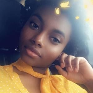 Meet your Posher, Kyla